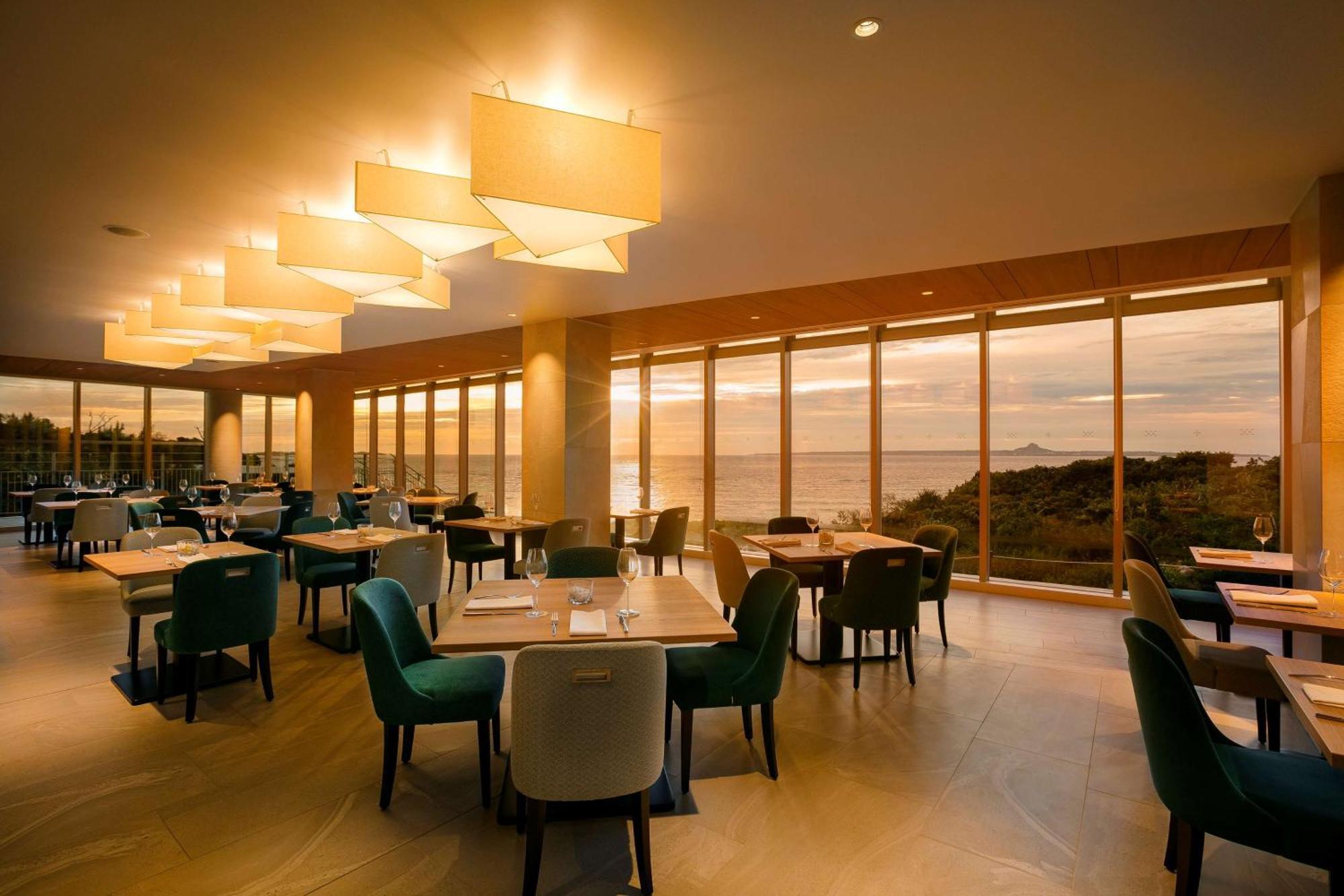 Hilton Club The Beach Resort Sesoko Motobu Eksteriør bilde